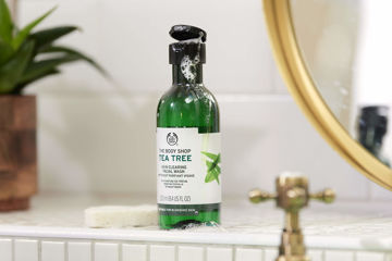 شوینده صورت درخت چای سبز بادی شاپ The body shop